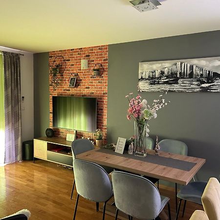 Appartement Apartman Tara à Zadar Extérieur photo