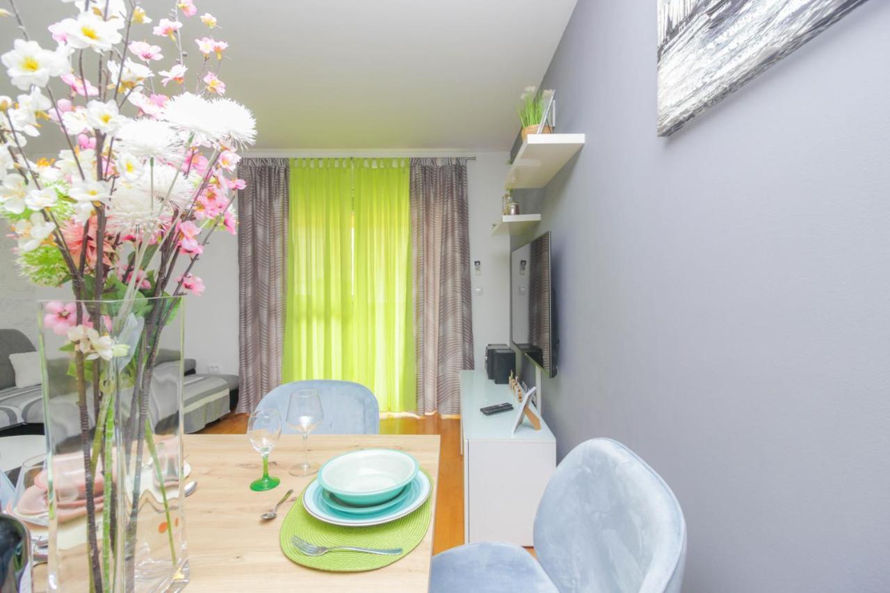 Appartement Apartman Tara à Zadar Extérieur photo